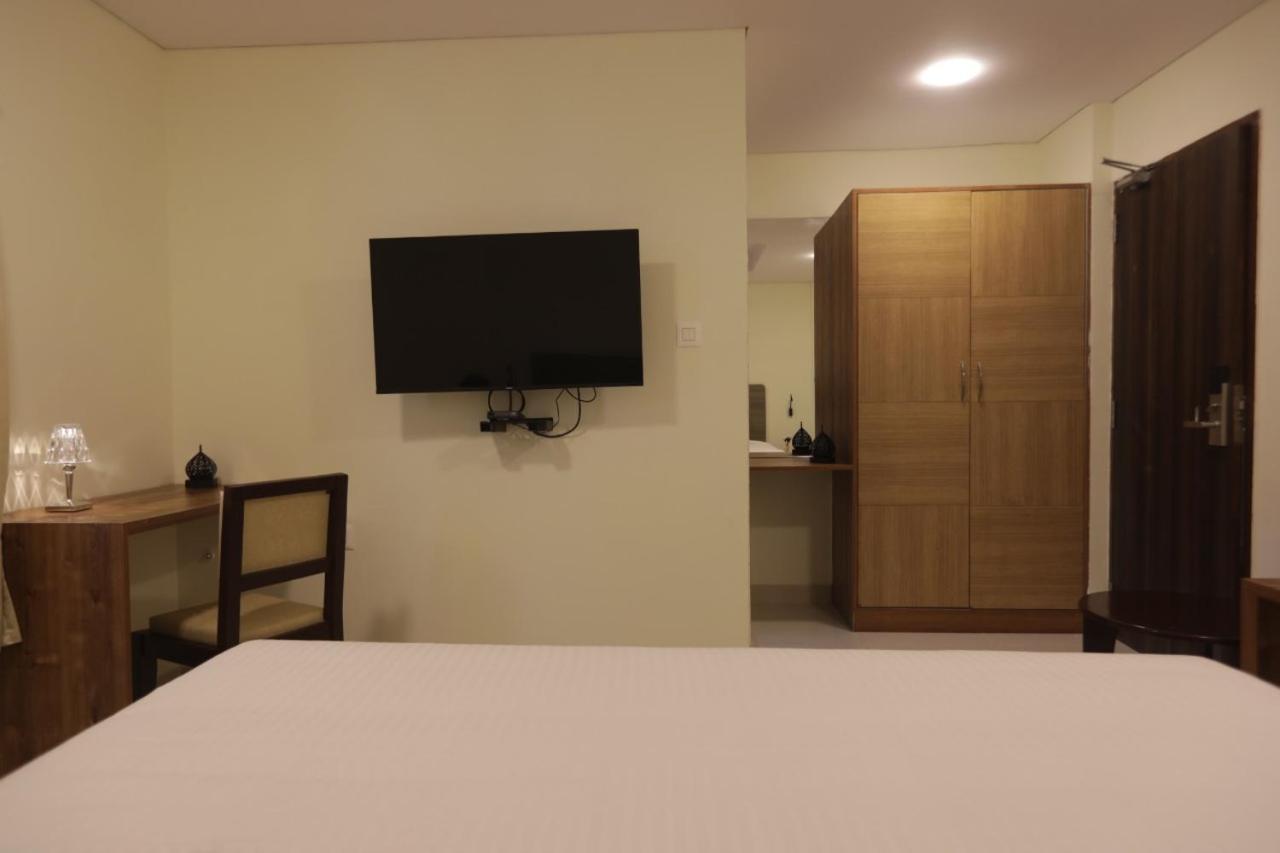 Elysian Grand Hotel بنغالور المظهر الخارجي الصورة