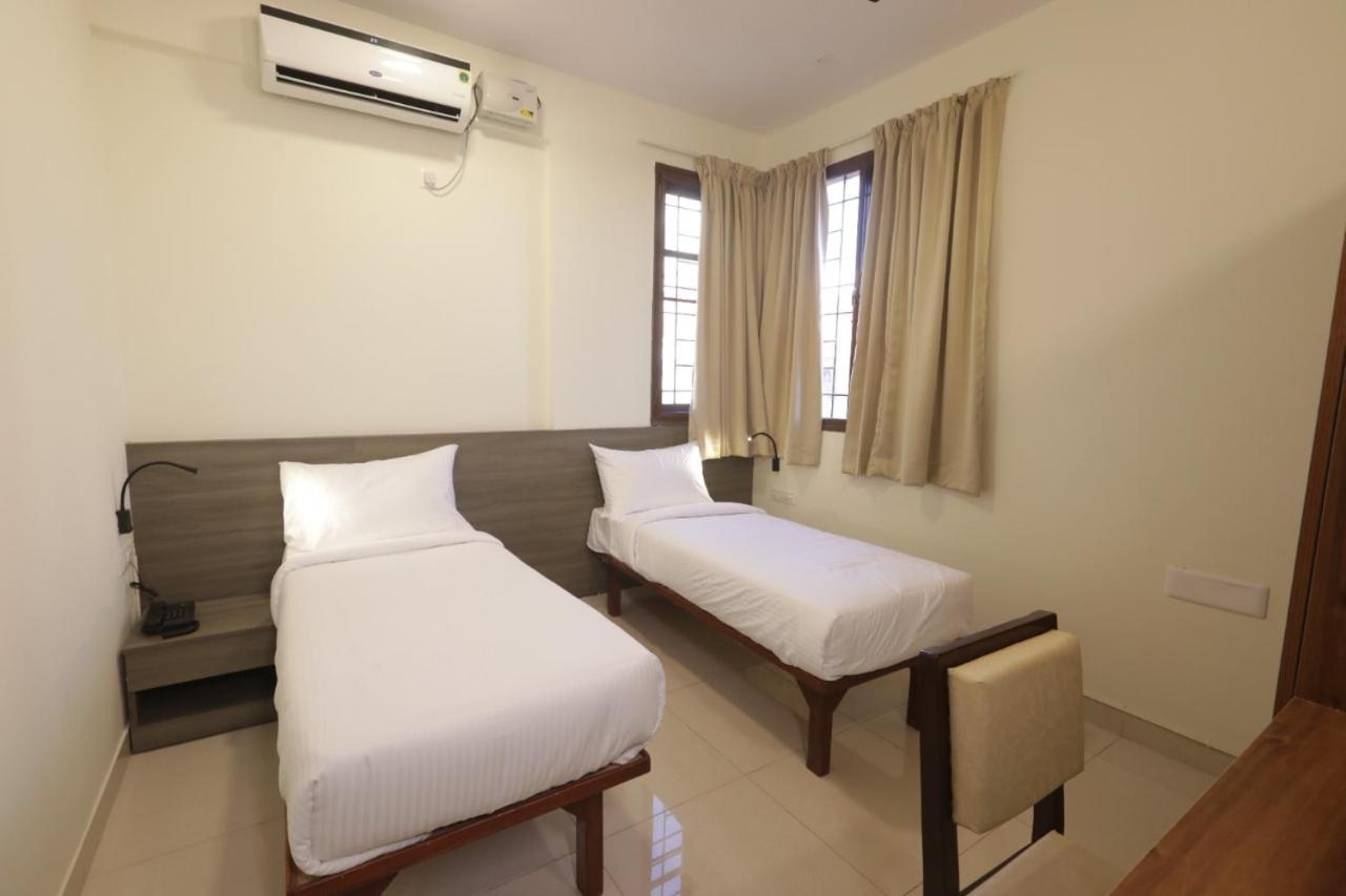 Elysian Grand Hotel بنغالور المظهر الخارجي الصورة